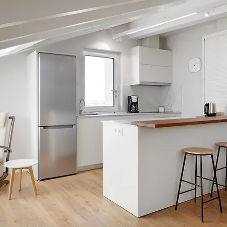 H Suite3b By Smiling