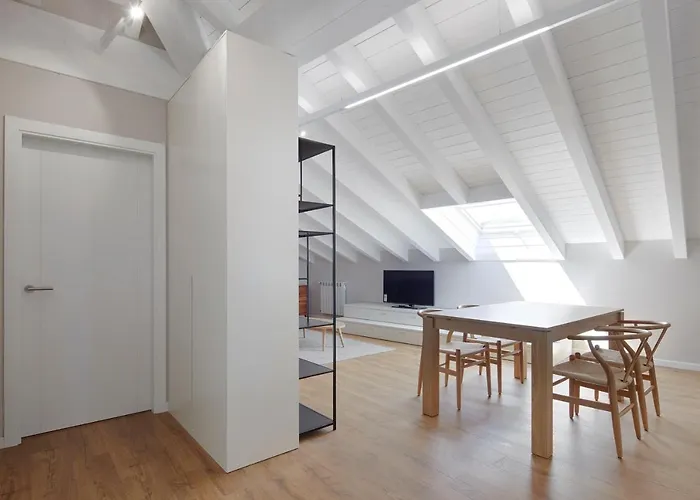 H Suite3b By Smiling Hondarribia