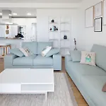 아파트 H Suite3b By Smiling