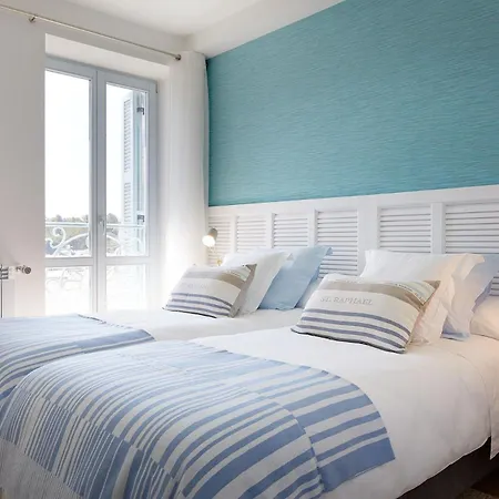 H Suite3b By Smiling Hondarribia