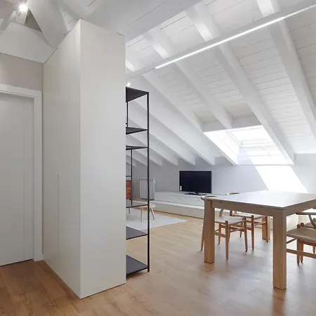 H Suite3b By Smiling Hondarribia