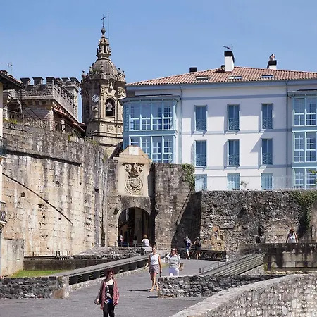 Апартаменты H Suite3b By Smiling *